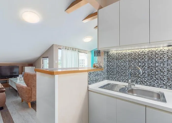 La Perla Premium 招待所 4*